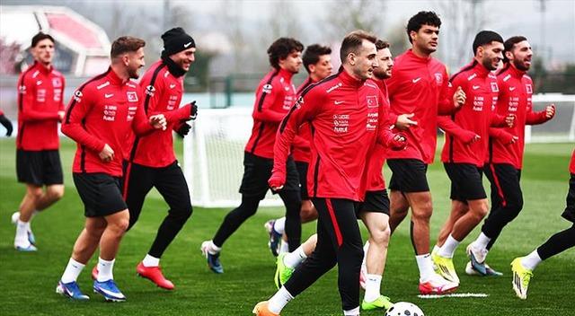 Milli Takım'dan Üzücü Haber: Yıldız Futbolcu Antrenmana Katılmadı