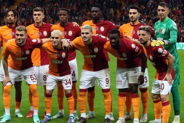 Her şey son maçtan sonra oldu!  Pendikspor maçına gelmeyince elinden geleni yaptı… GalatasarayGalatasaray'da ayrılık