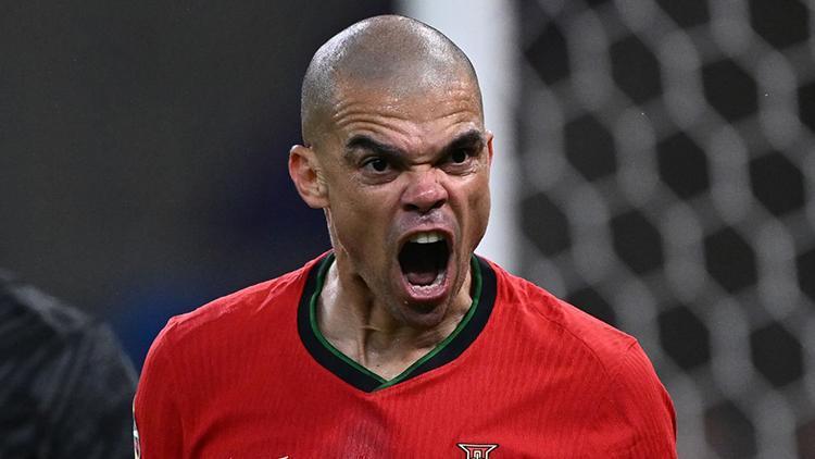 Pepe 41 yaşında futbolu bıraktı