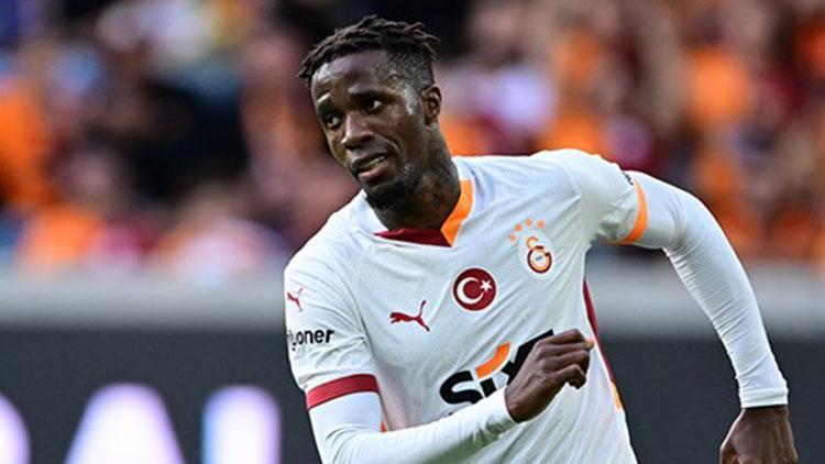 Galatasaray'da geleceği belirsiz olan Wilfried Zaha kalbini açtı: Bana değil yönetime sorun