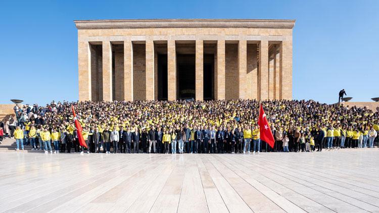 4500 F.Bahçe taraftarından Anıtkabir ziyareti