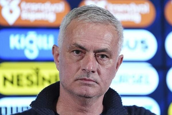Fenerbahçe koçu Jose Mourinho için milli takım açıklaması! “Öngöremeyeceğim bir senaryo”