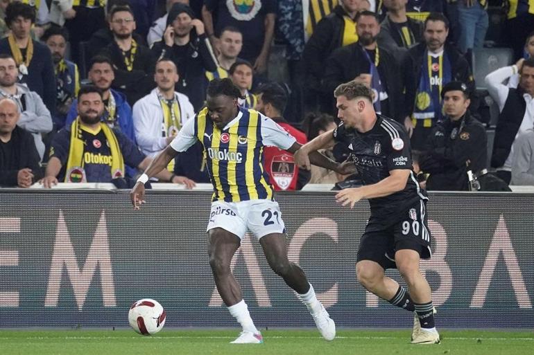 İrfan Can Kahveci ve Bright Osayi-Samuel, Fenerbahçe'nin Derbisi'nde en deneyimli isimlerdir