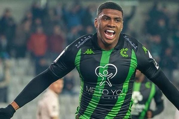 Trabzonspor’un yeni transferi Felipe Augusto şehre geliyor