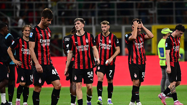 Milan, Serie A yenilgisiyle başladı!