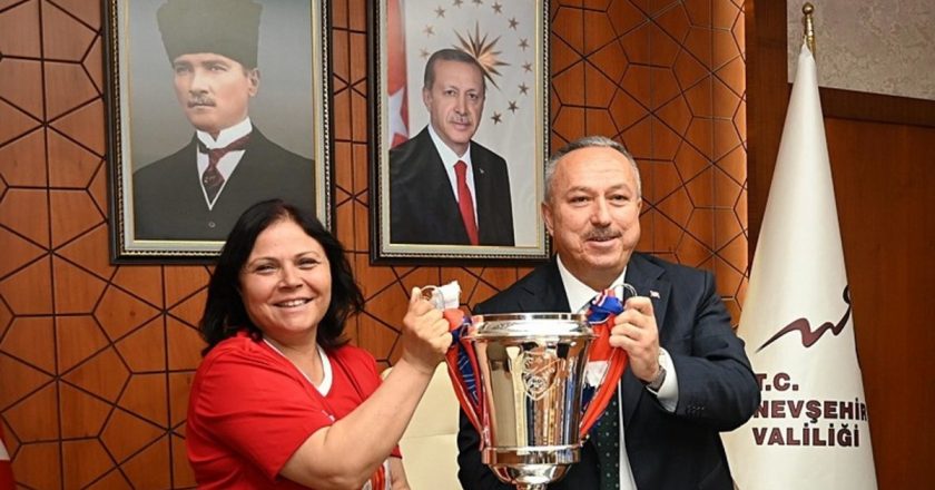 Suvermez destanı