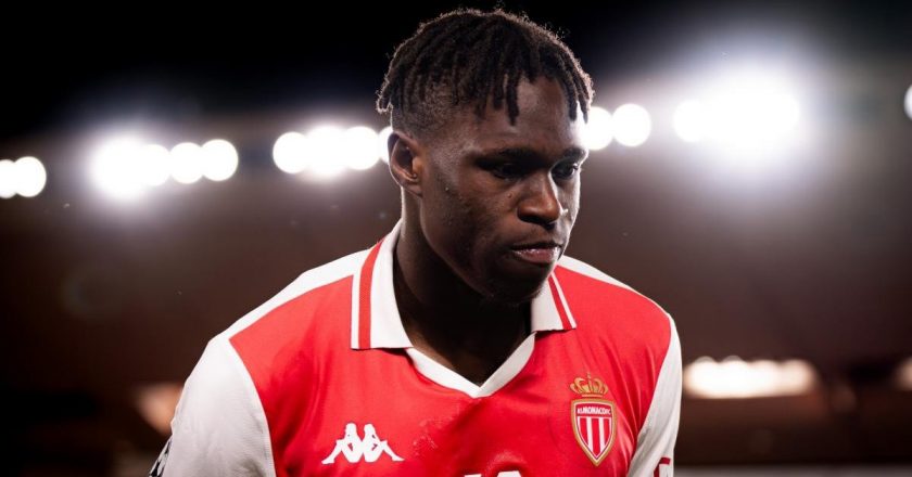 Wilfried Singo kimdir? Wilfried Singo kaç yaşındaydı, nerede ve hangi takımlarda oynadı? Pozisyon nedir? Wilfried Singo İstatistikleri …