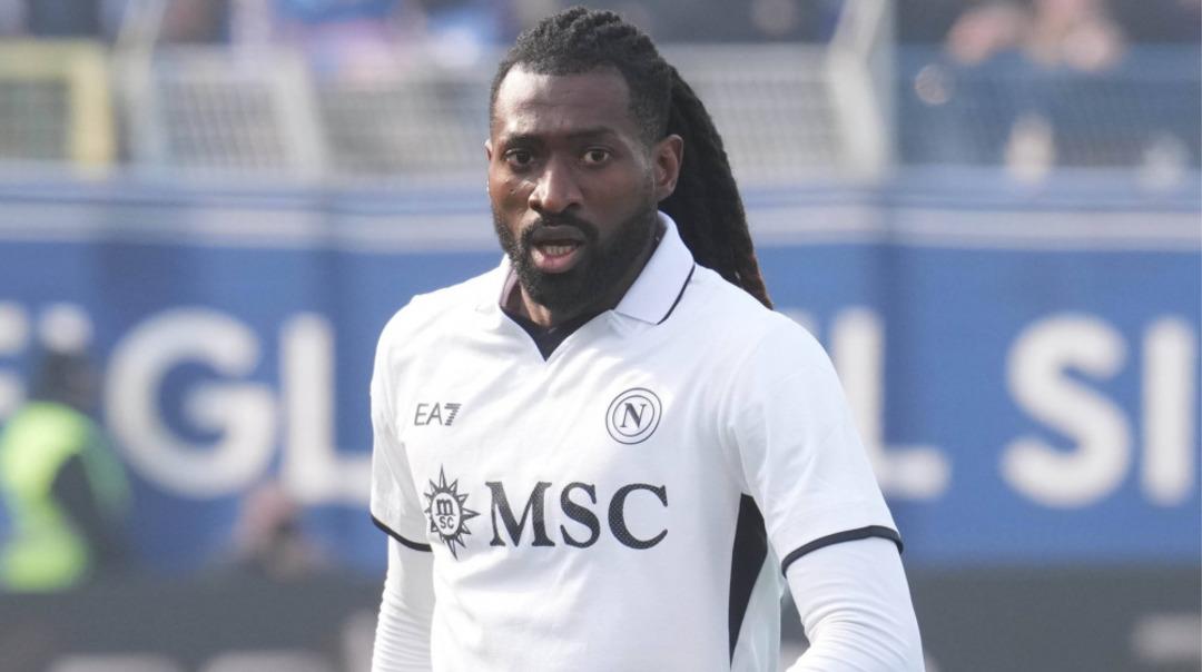 Hem F.Bahçe hem de Beşiktaş istedi! Galatasaray'dan rakiplerine büyük çaba... Orta saha oyuncularının listesinin başında bu isim yer alıyor.