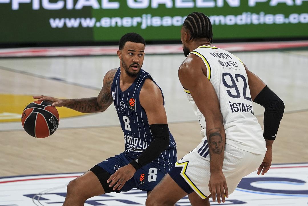 THY EuroLeague'de Türkiye derbisini F.Bahçe Beko kazandı! Anadolu Efes'i 3 mağlup ettiler