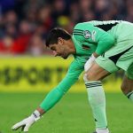 Galler-Belçika maçında ilginç olay! Courtois’nın fareyle zor anları